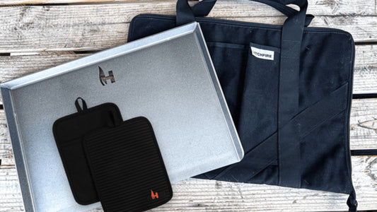 Cast Iron Flat Top Griddle with heat-resistant carrying bag and gloves